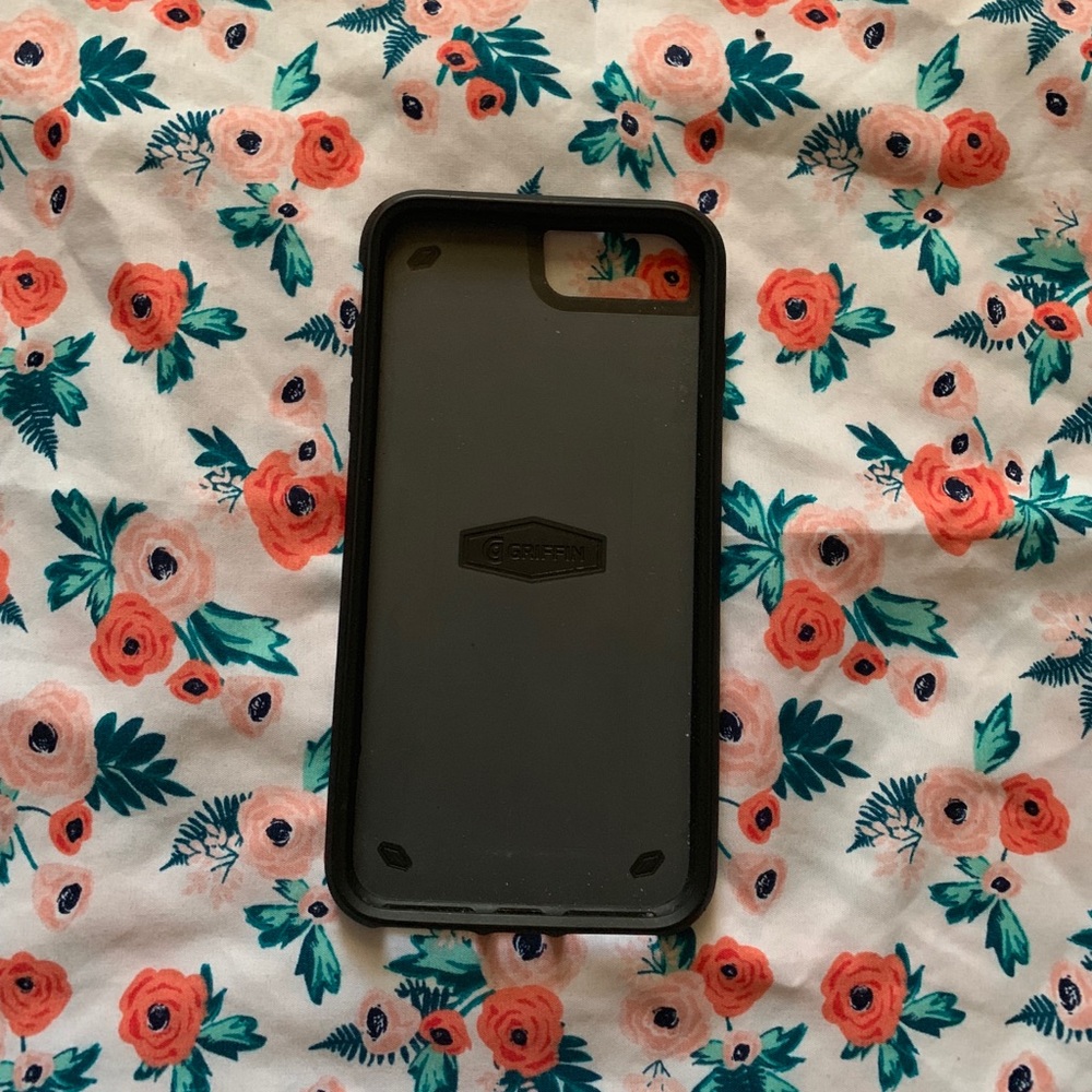 IPHONE 8 PLUS CASE - Picture 3 of 3